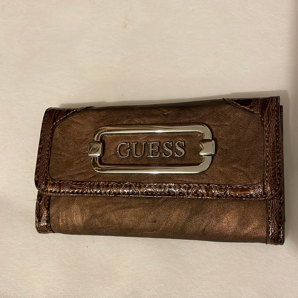 Guess wallet
